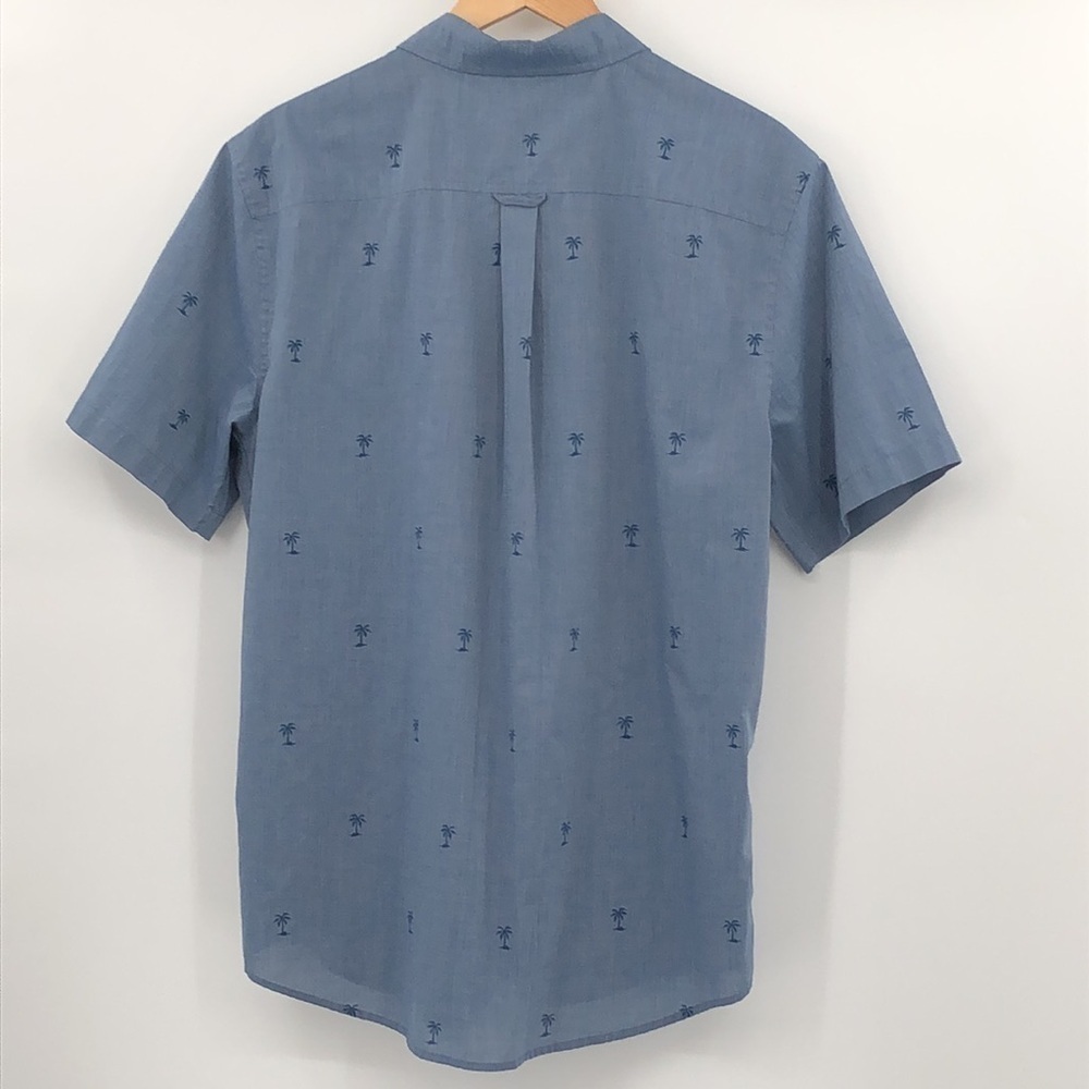 Chaps Easy Care Blue Palm Tree All Over Print Short Sleeved Button Down Size L - Picture 8 of 13